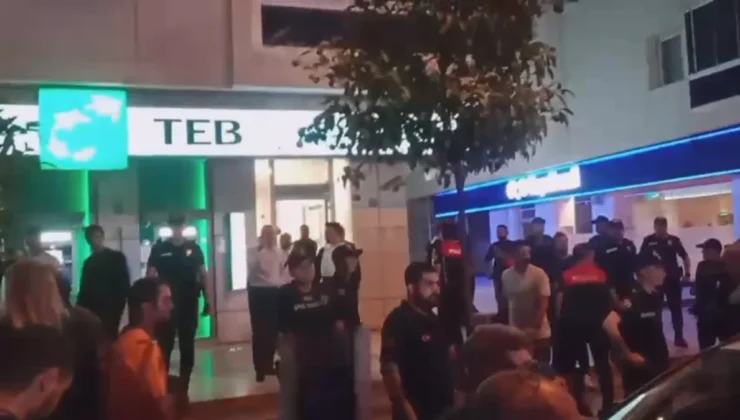 İzmir’de banka şubesinde 5 çalışanı rehin alan şüpheli teslim oldu